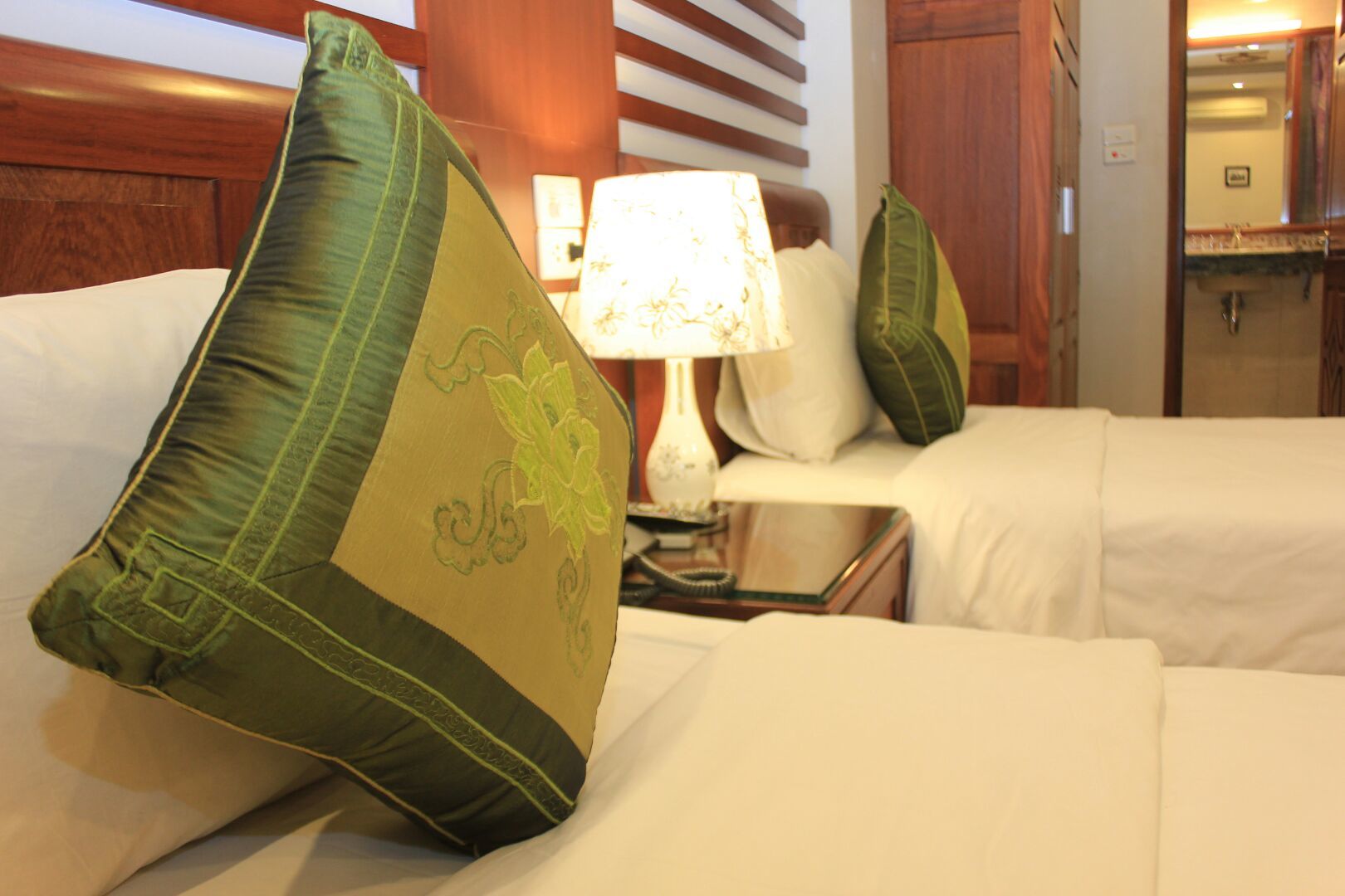 Sense Legend Hotel And Spa Ho Chi Minh City Exterior photo